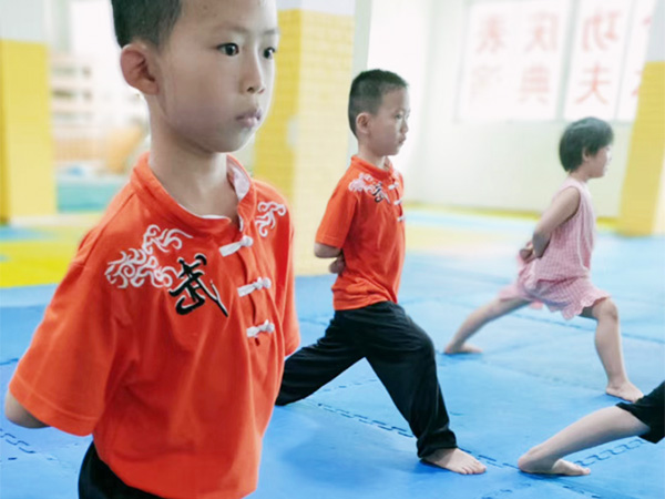 小孩学跆拳道有什么好处